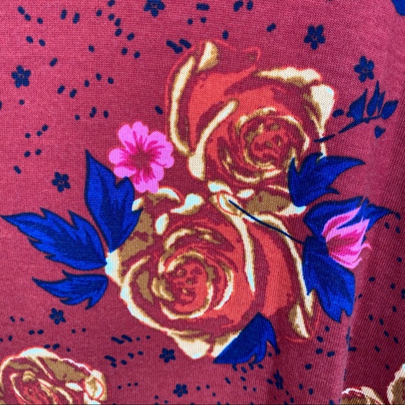 Lularoe Sarah red floral duster open cardigan - Picture 5 of 9